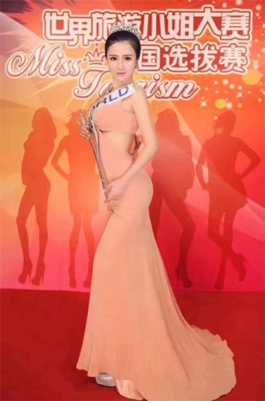 美女模特 选美模特艺人 可馨  美女模特 选美模特艺人 可馨