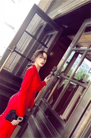 外围女 高级商务模特 雅箐 外围女 高级商务模特 雅箐