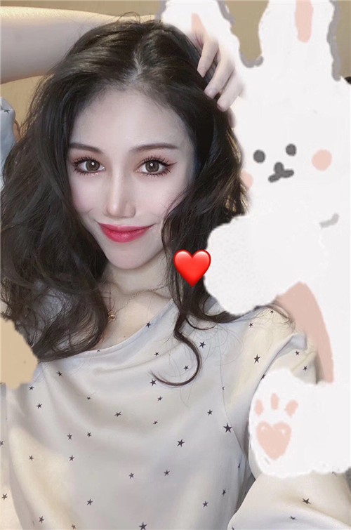 混血伦敦外围 Daphne