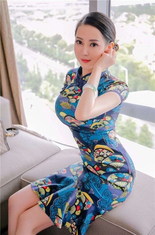 高端费城外围 Amelia