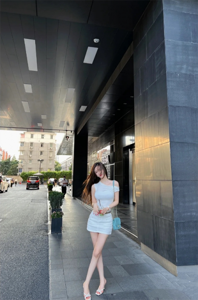 美女模特 杭州商务模特 夏天天 美女模特 杭州商务模特 夏天天