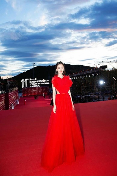 包养 极品外围 徐爱晴 包养 极品外围 徐爱晴