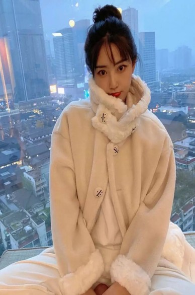 嫩模 兰州外围 依娜 嫩模 兰州外围 依娜