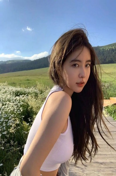 外围女 杭州外围极品 周雨晴  外围女 杭州外围极品 周雨晴