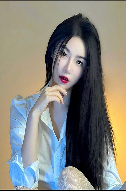 美国华人约炮 Debby