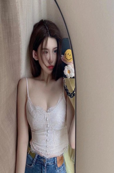 嫩模 纽约楼凤 怡馨 嫩模 纽约楼凤 怡馨