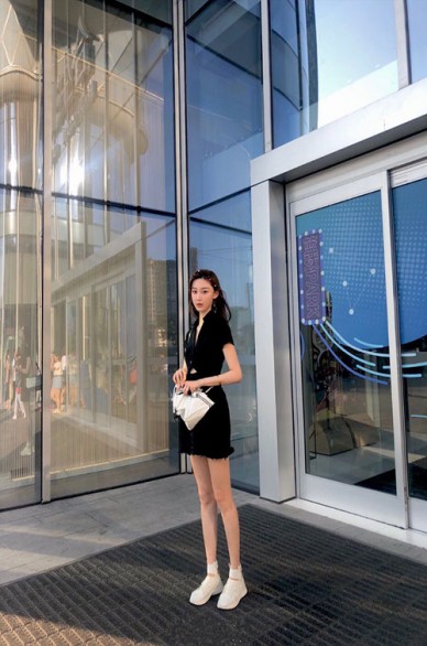 美女模特 成都外围 童黛 美女模特 成都外围 童黛