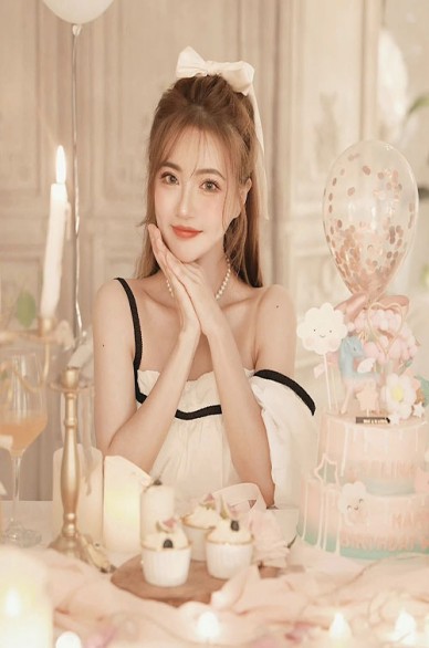 芝加哥外围 美国留学生外围 Viv