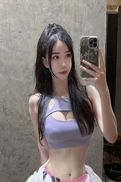 商务模特 外围伯班克 Tracy 商务模特 外围伯班克 Tracy