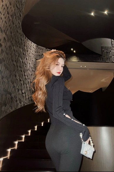 外围女 上海商务模特预约 雅雅 外围女 上海商务模特预约 雅雅