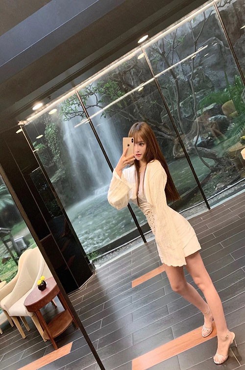 曼克顿外围 Ginny