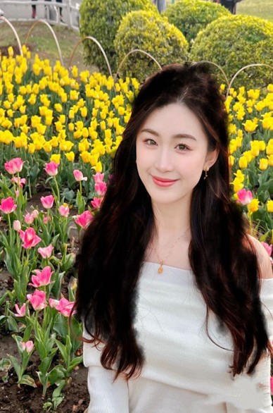 外围女 成都外围资源 杨依甜  外围女 成都外围资源 杨依甜