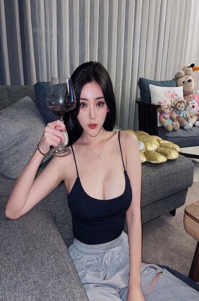 外围女 Queens外围 Hilary 外围女 Queens外围 Hilary