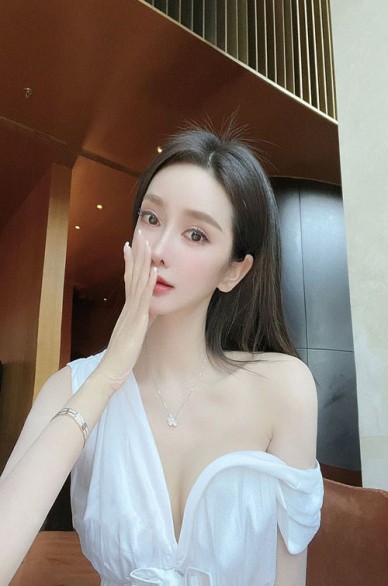 嫩模 民铁吾外围 Salome 嫩模 民铁吾外围 Salome