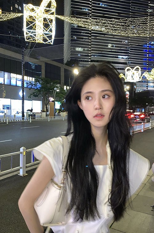 成都高端外围海选 陈翠翠