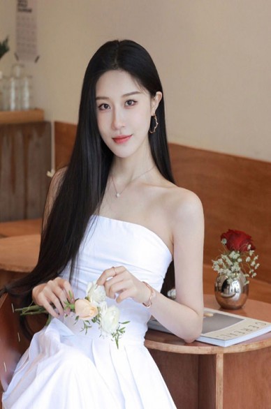 嫩模 品茶外围 黎俪 嫩模 品茶外围 黎俪