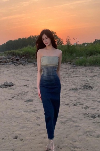 嫩模 外围女约 甜欣 嫩模 外围女约 甜欣