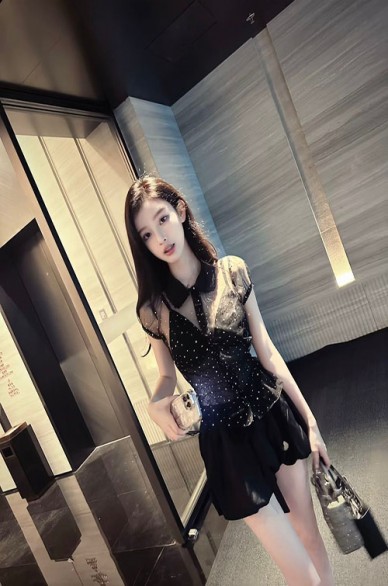 美女模特 新加坡留学外围 刘藴藴 美女模特 新加坡留学外围 刘藴藴
