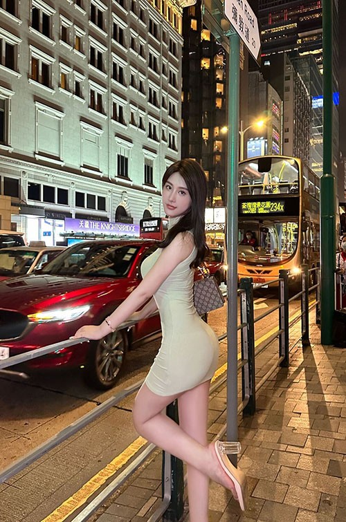香港網紅外圍 張一萌