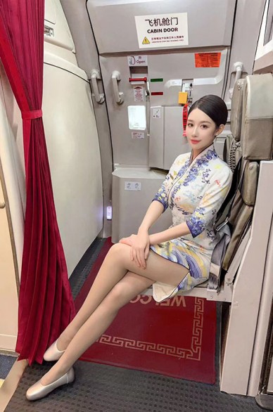 伴游 新加坡外围空姐 刘可音